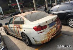 即使汽车在路上停下来也不会生锈。为