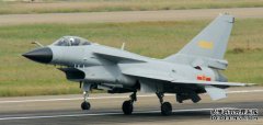 外国媒体选择了中国空军的主战斗机。