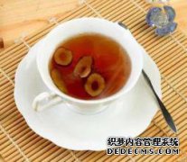 它是肝脏的“洗涤剂”。它浸泡在白水