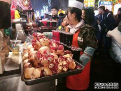 惠民街马荣拉的三明治和鸡蛋菜肴。这