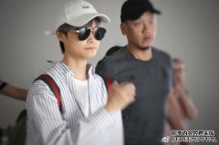李宇春对外国人想象的中国食物做了什