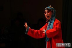 “奴隶，门徒，工人，工匠，老师，房