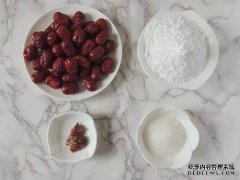 医生告诉他这是一种“天然酶”，腹部